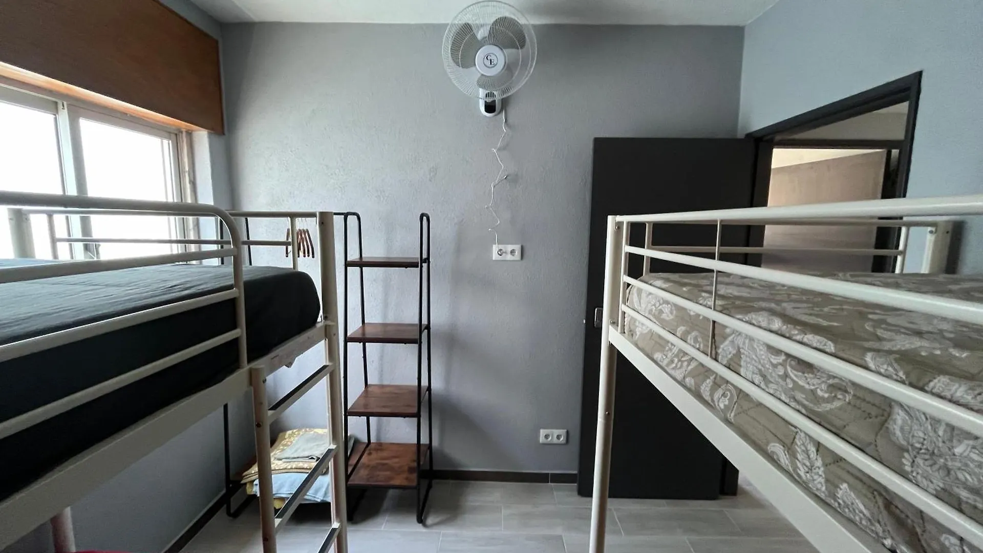 Sun House - Apartamento Belas Portugal